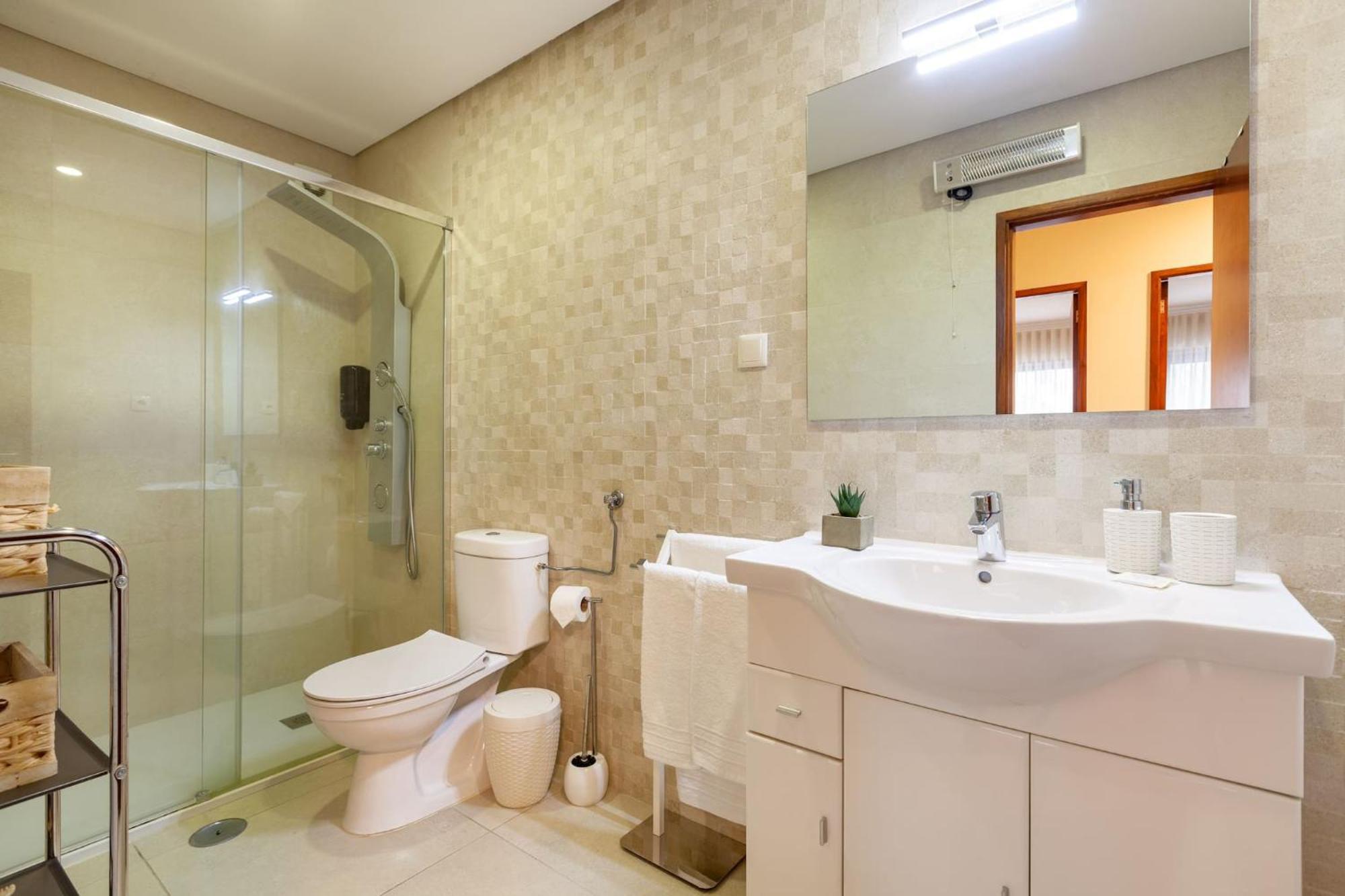Apartamento Hibiscos - Minho'S Guest Брага Экстерьер фото