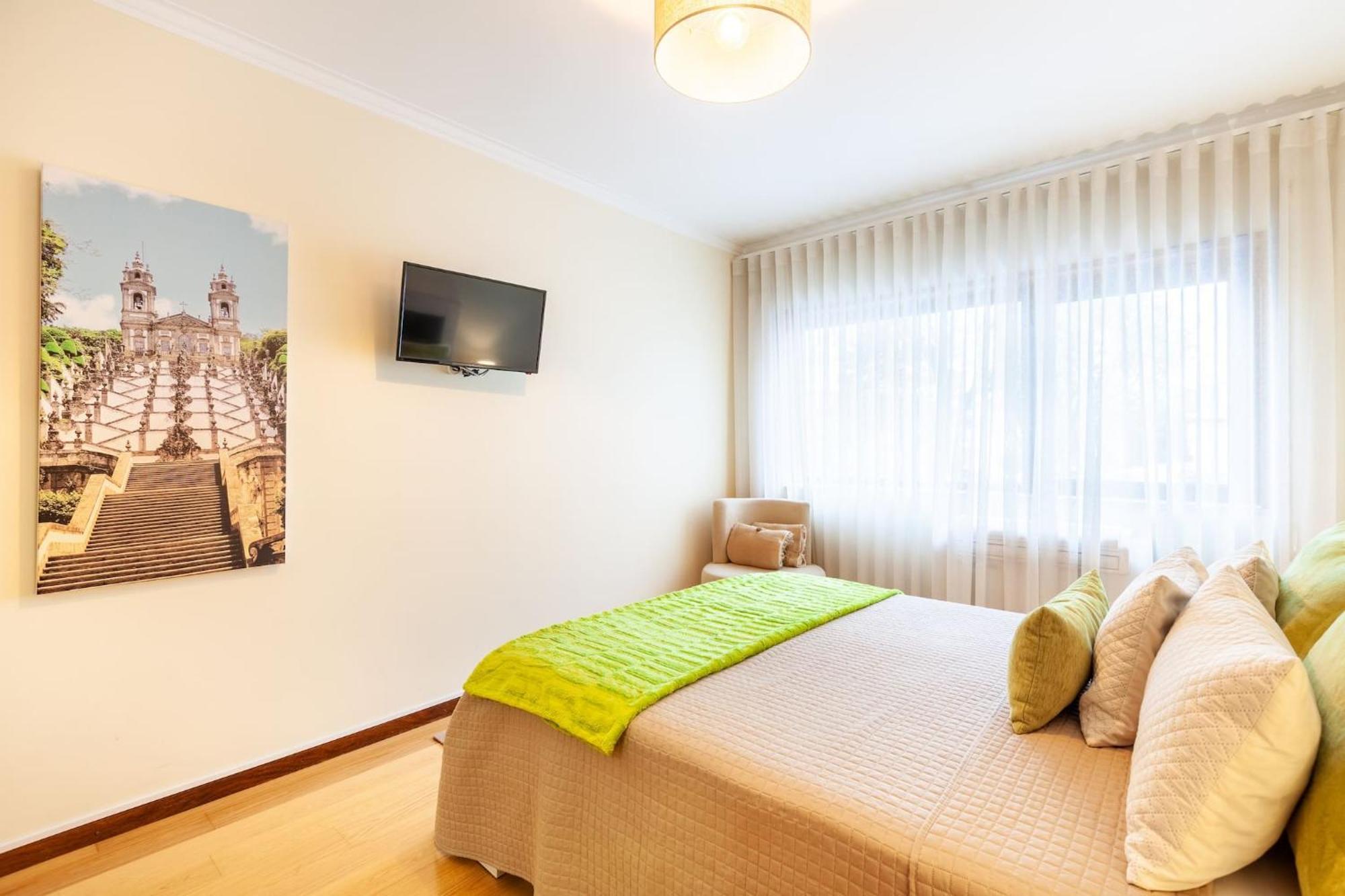 Apartamento Hibiscos - Minho'S Guest Брага Экстерьер фото